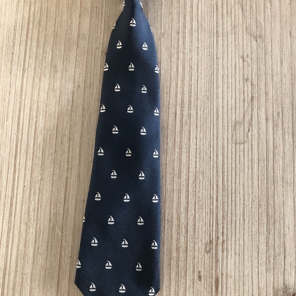 🏈 Gymboree Boys Boat Tie - Picture 3 of 5